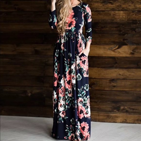 Cherry & Grace Dresses & Skirts - TODAY ONLY Price Drop! Long Sleeve Floral Dress